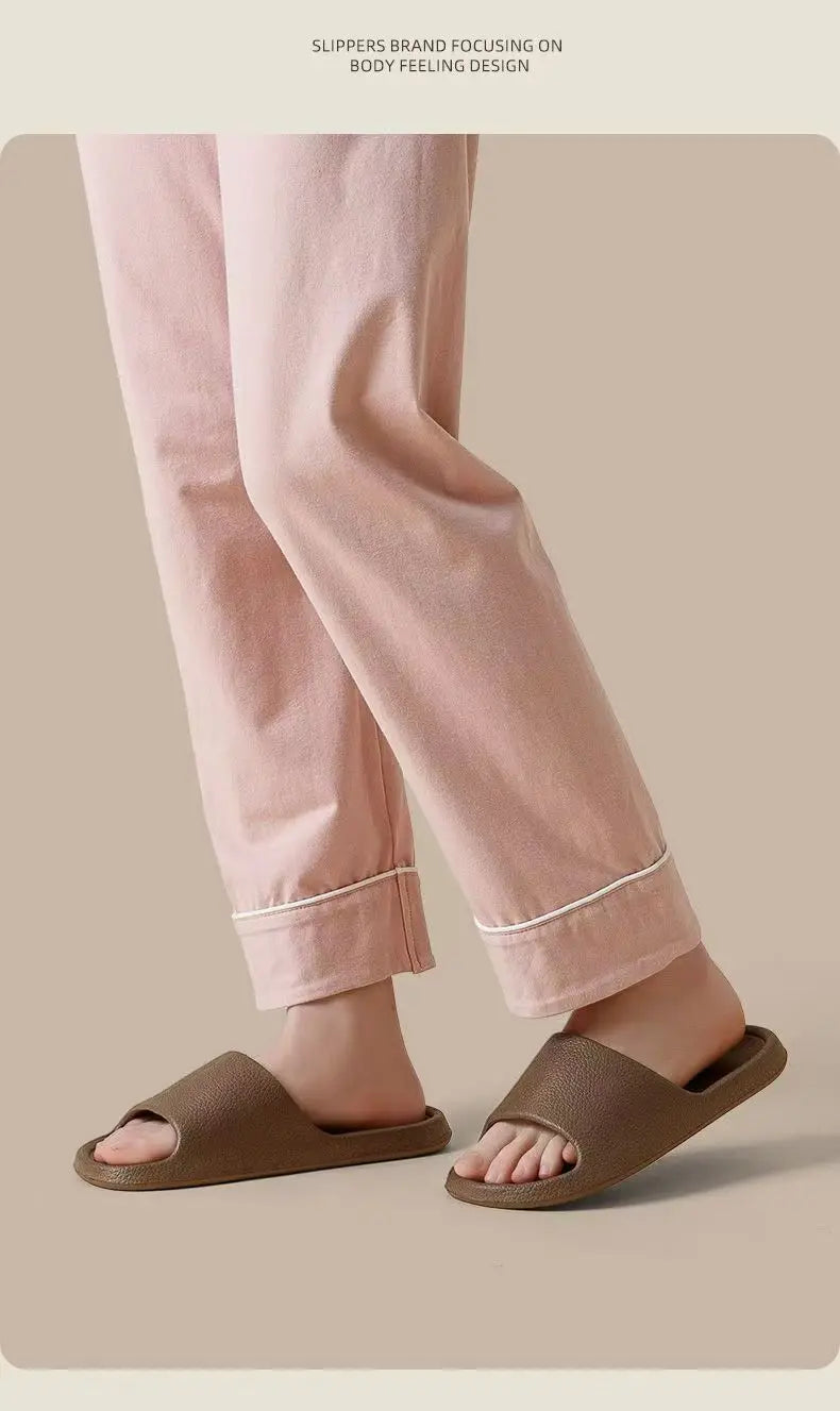 Fashion Women Summer Slippers Lightweight EVA Indoor Slides Comfortable Bathroom Shower Shoes for Home and Couples Casual Wear